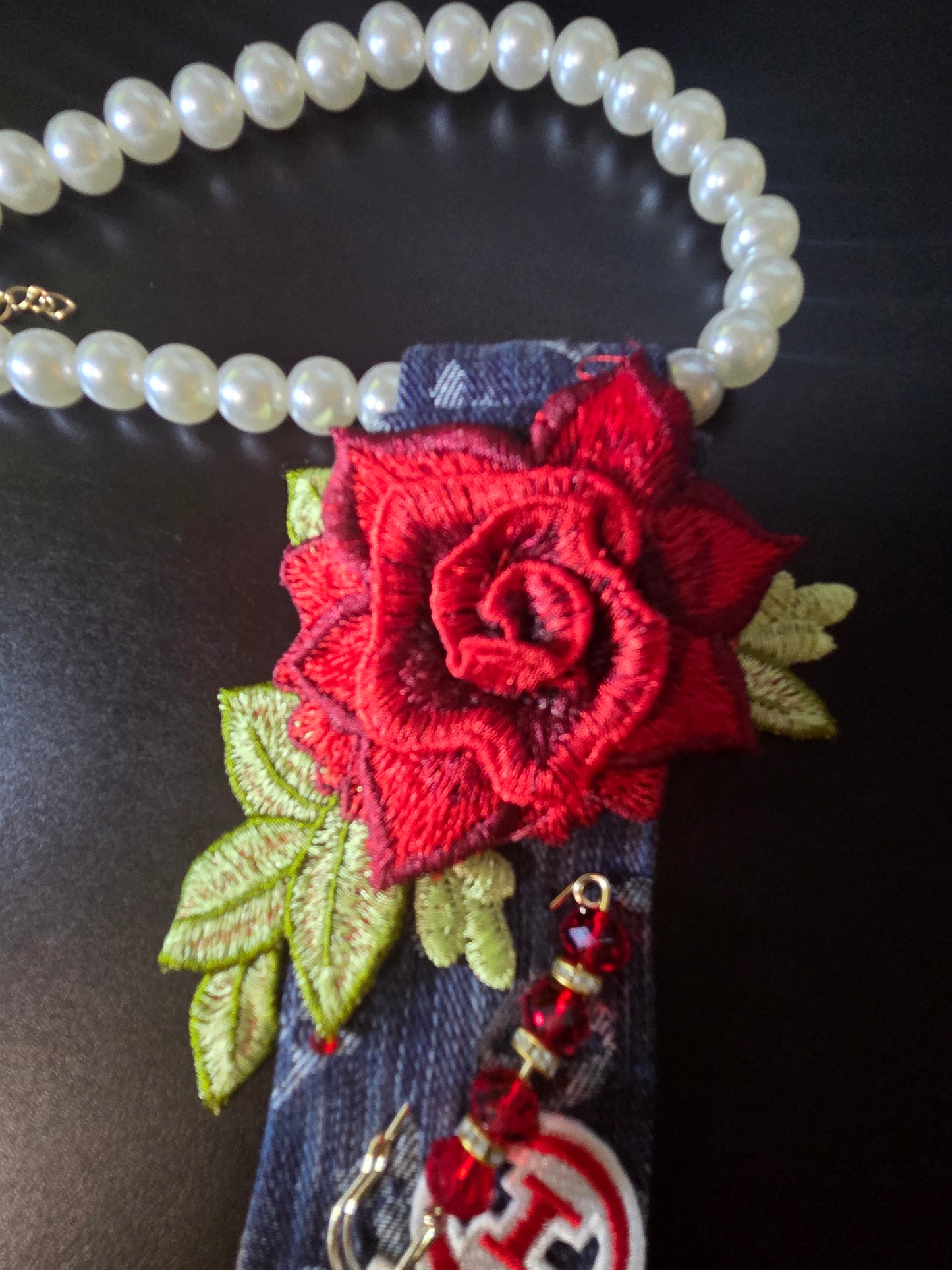 Delta Sigma Theta Tie